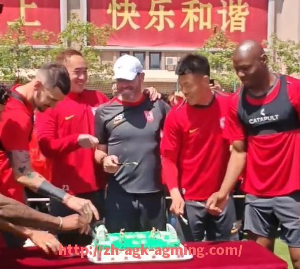 AG娱乐登录-意甲联赛中中下游球队的现状分析