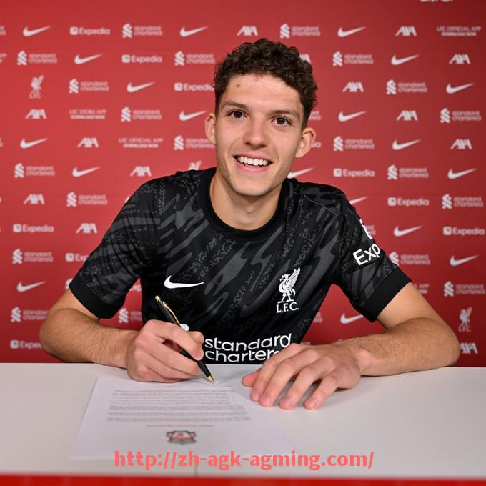 AG娱乐登录-CBA现场直播足球在线直播:如何在线观看CBA足球比赛的实时直播